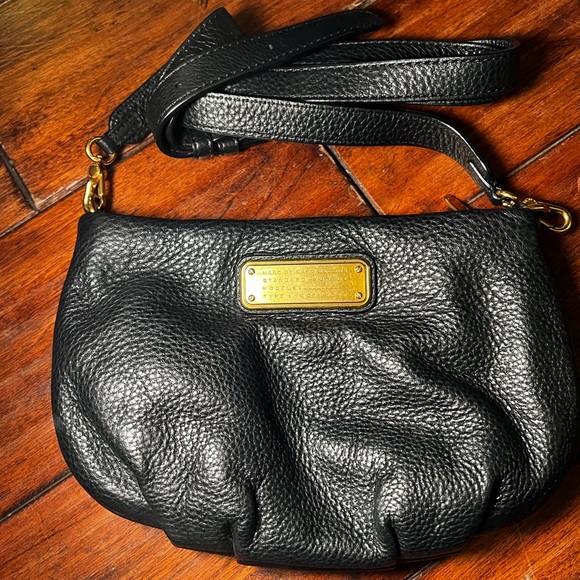 Marc Jacob’s Leather Crossbody - Picture 1 of 4
